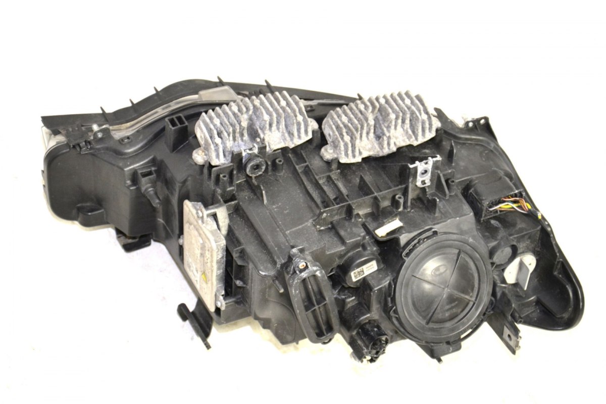 BMW F30 F31 lampa przód Xenon lewa 7259527 BMW F30 F31 lampa przód Xenon lewa 7259527