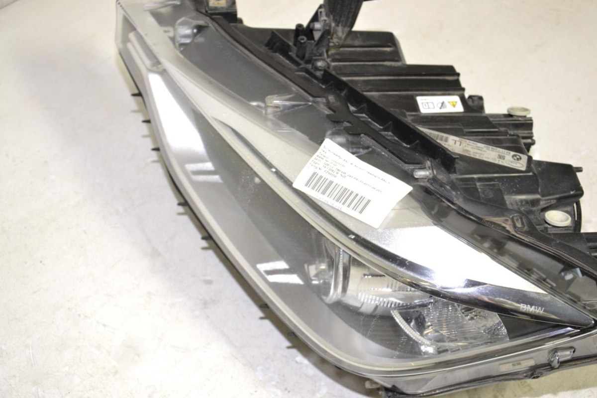 BMW F30 F31 lampa przód Xenon lewa 7259527 BMW F30 F31 lampa przód Xenon lewa 7259527