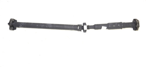 BMW 5 G30 G31 wał napędowy xDrive L=1426mm 8685908 BMW 5 G30 G31 wał napędowy xDrive L=1426mm 8685908