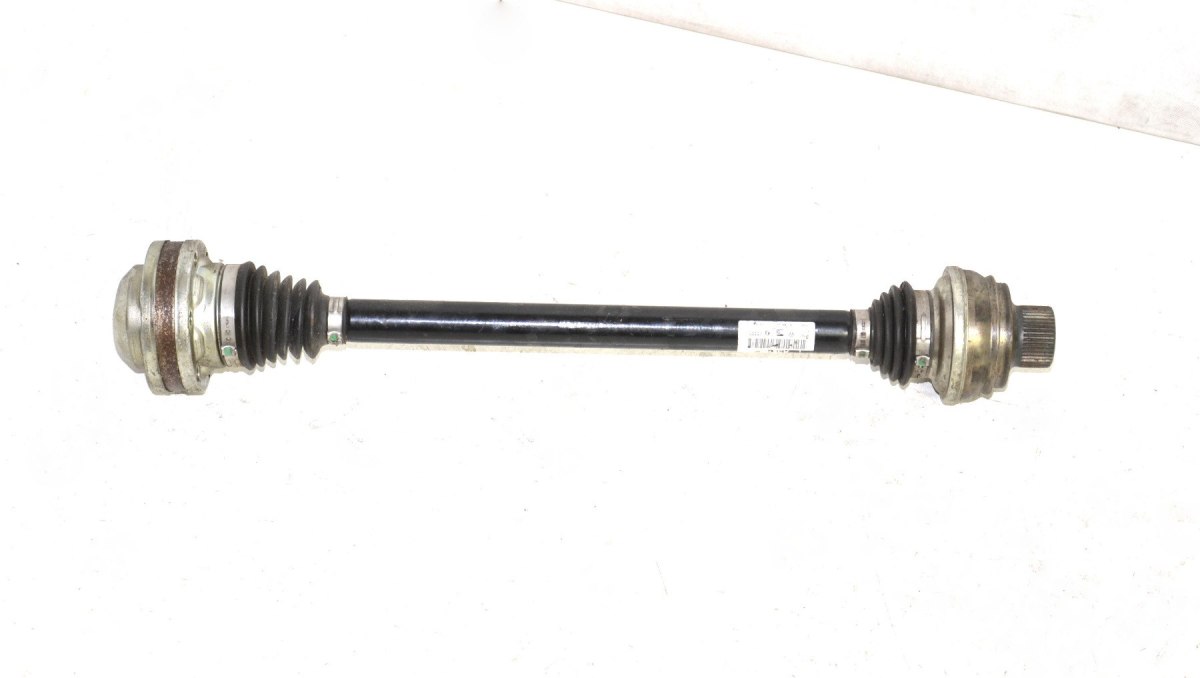 Audi A6 S6 A7 S7 Q5 A8 S8 Półoś tylna 8R0501203C Audi A6 S6 A7 S7 Q5 A8 S8 Półoś tylna 8R0501203C