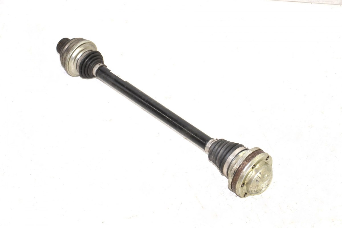 Audi A6 S6 A7 S7 Q5 A8 S8 Półoś tylna 8R0501203C Audi A6 S6 A7 S7 Q5 A8 S8 Półoś tylna 8R0501203C