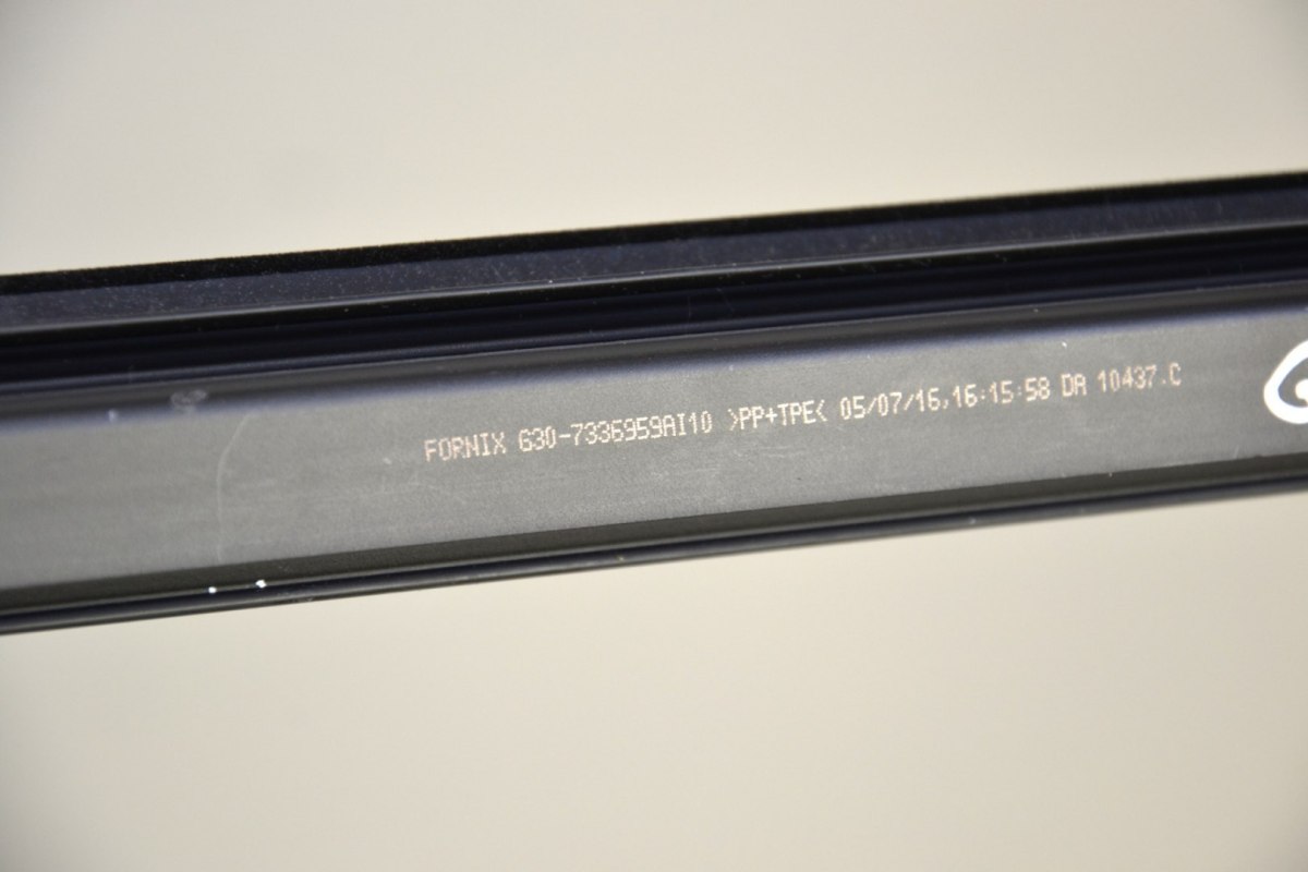 BMW G30 G31 F90 uszczelka wewnętrzna drzwi 7336959 BMW G30 G31 F90 uszczelka wewnętrzna drzwi 7336959