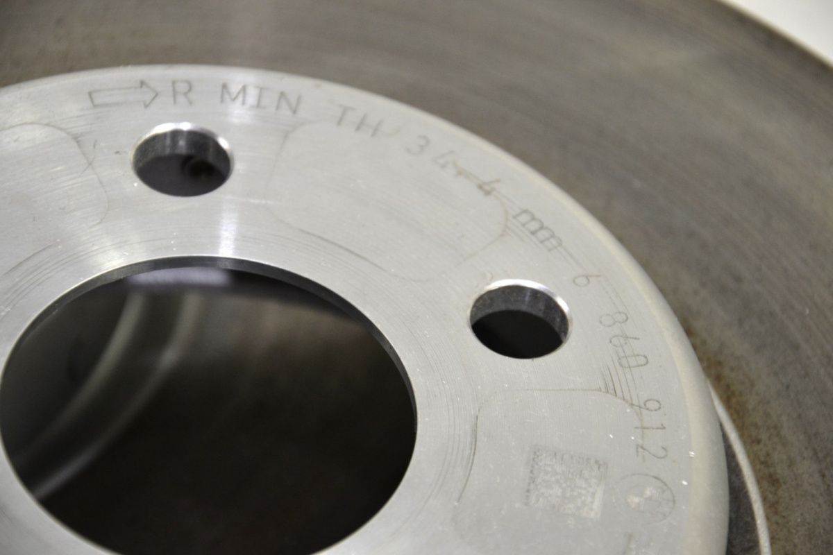 BMW G20 G30 G02 hamulce M zaciski tarcze 348 mm BMW G20 G30 G02 hamulce M zaciski tarcze 348 mm