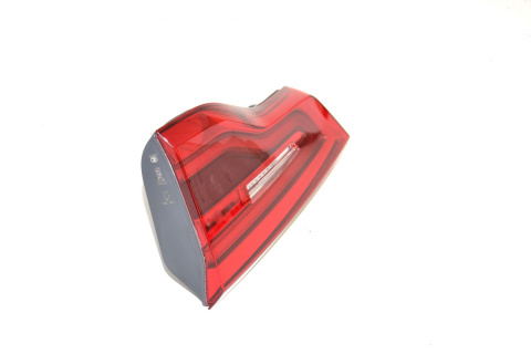 BMW X3 G01 rear light in trunk lid left right 7408741 7408742 BMW X3 G01 rear light in trunk lid left right 7408741 7408742