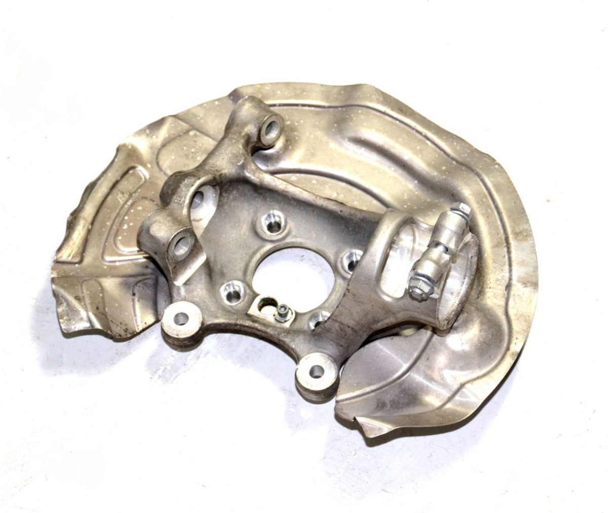 BMW F80 F82 F87 zwrotnica łożysko przód R 2284002 BMW F80 F82 F87 zwrotnica łożysko przód R 2284002