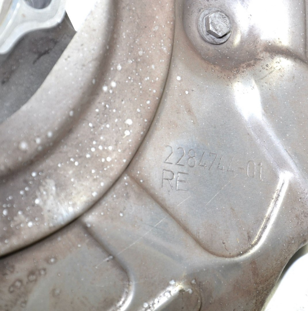 BMW F80 F82 F87 zwrotnica łożysko przód R 2284002 BMW F80 F82 F87 zwrotnica łożysko przód R 2284002