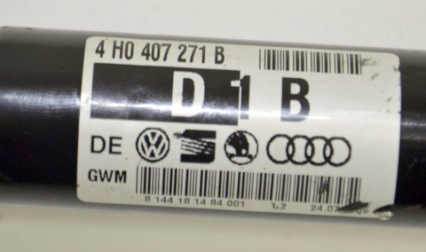 AUDI A7 Sportback półoś przednia przód 4H0407271B AUDI A7 Sportback półoś przednia przód 4H0407271B
