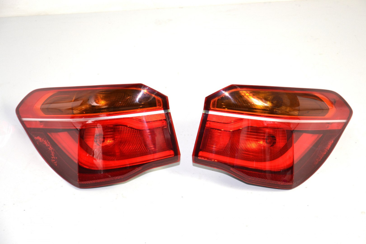 BMW X1 F48 lampa tylna tył LED 7488545 7488546 BMW X1 F48 lampa tylna tył LED 7488545 7488546