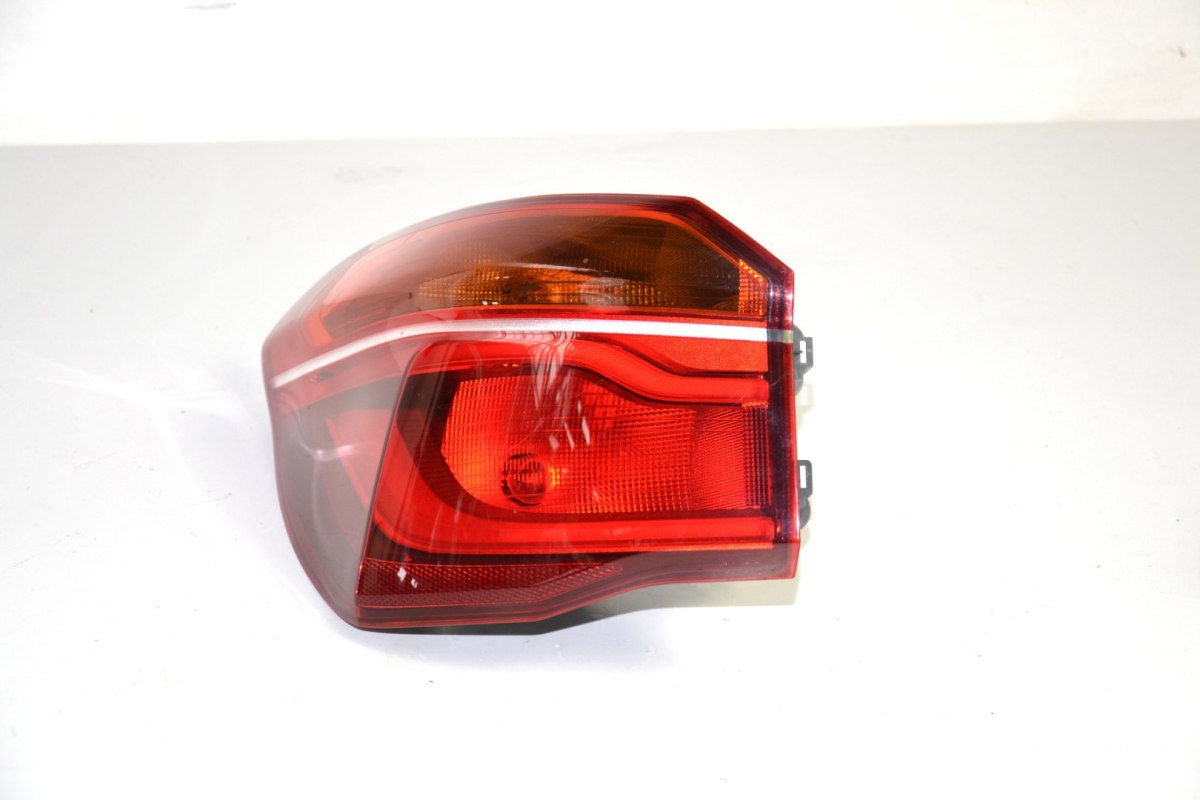 BMW X1 F48 lampa tylna tył LED 7488545 7488546 BMW X1 F48 lampa tylna tył LED 7488545 7488546