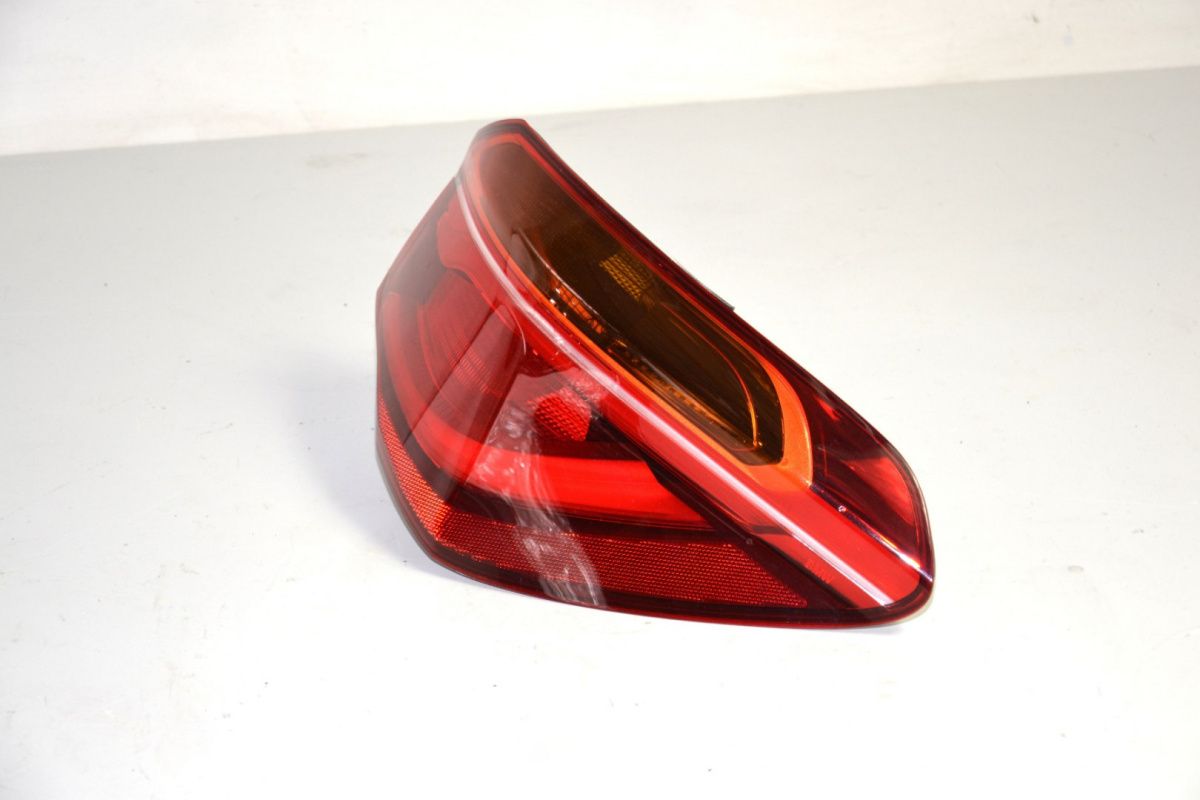 BMW X1 F48 lampa tylna tył LED 7488545 7488546 BMW X1 F48 lampa tylna tył LED 7488545 7488546