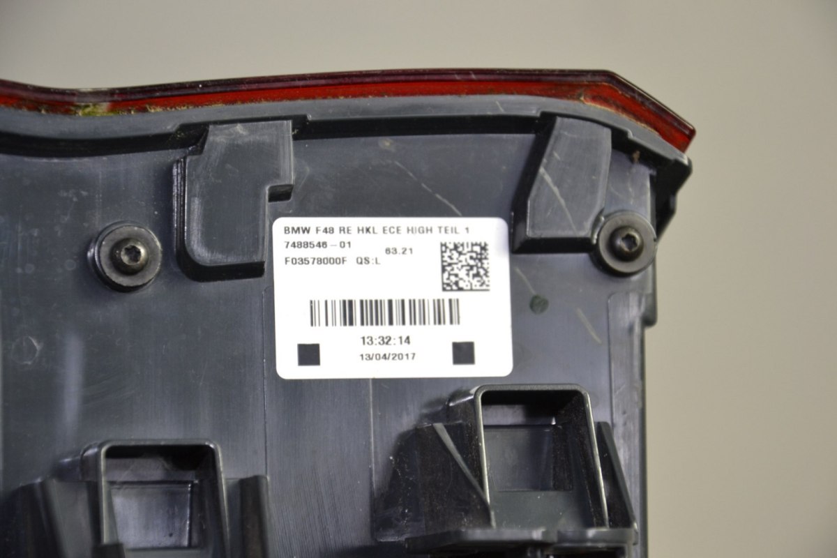 BMW X1 F48 lampa tylna tył LED 7488545 7488546 BMW X1 F48 lampa tylna tył LED 7488545 7488546