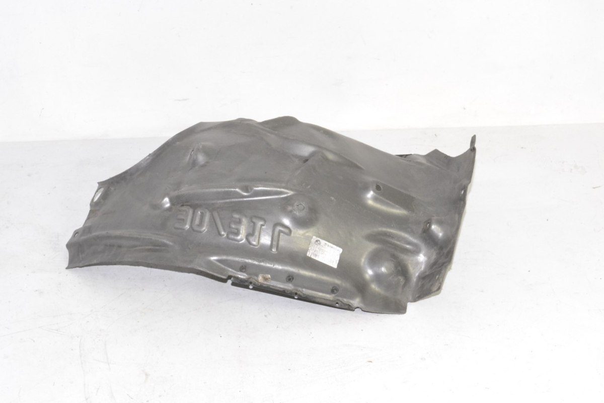 BMW 3 F30 F31 nadkole przód lewe 7260699 BMW 3 F30 F31 nadkole przód lewe 7260699