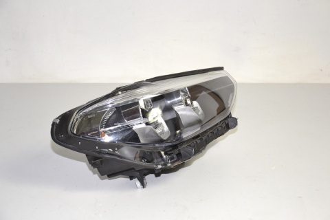 BMW X3 G01 G08 lampa lampy przód led kompletne BMW X3 G01 G08 lampa lampy przód led kompletne