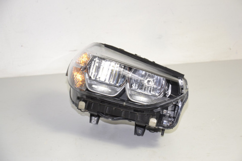 BMW X3 G01 G08 lampa lampy przód led kompletne BMW X3 G01 G08 lampa lampy przód led kompletne