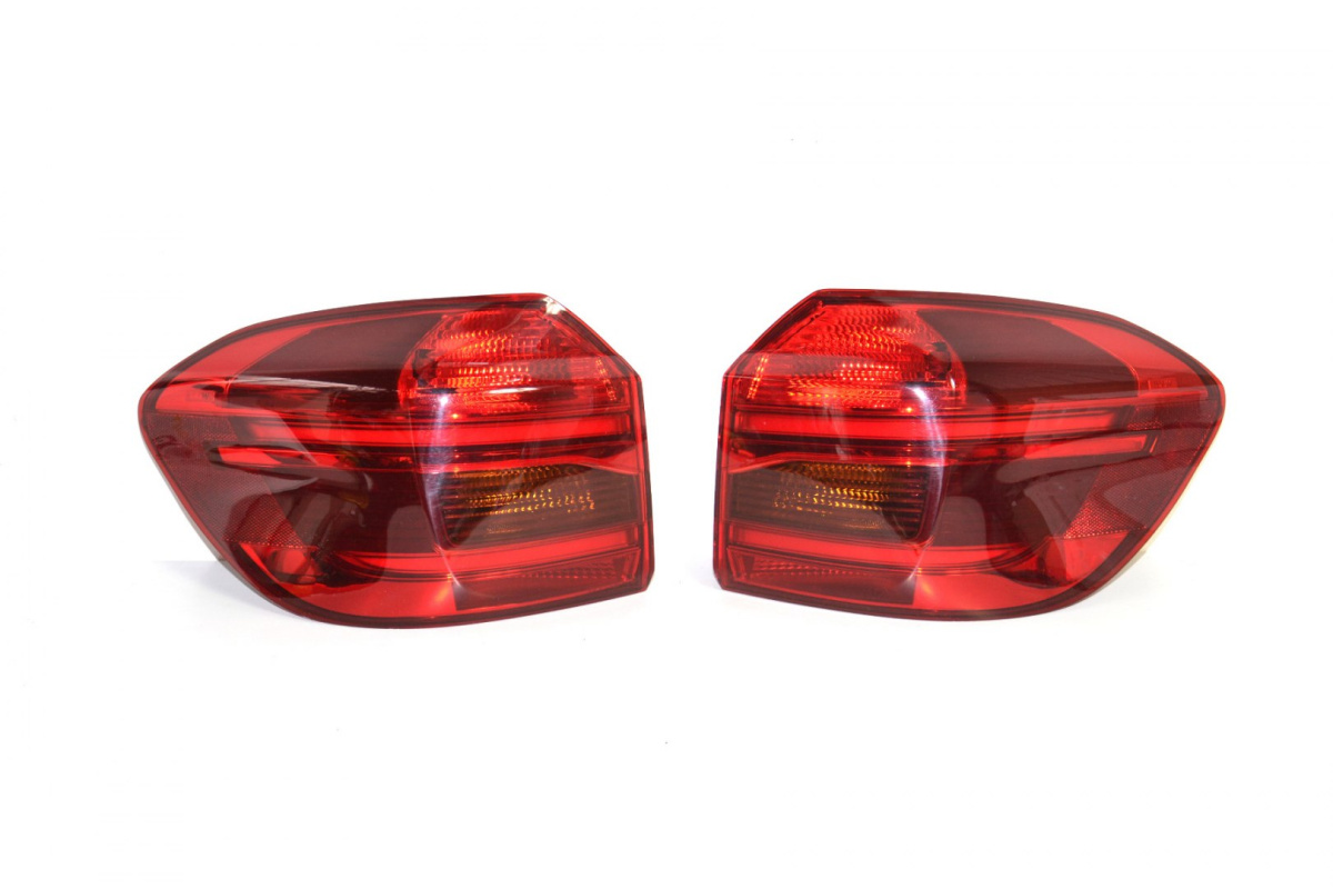 BMW X3 G01 lampa tylna tył LED 7408733 7408734 BMW X3 G01 lampa tylna tył LED 7408733 7408734