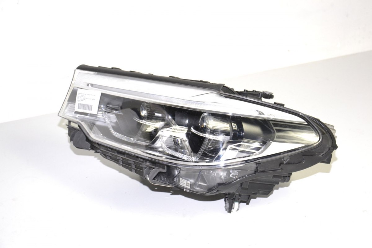 BMW 5 G30 G31 F90 lampa lampy przód Adaptive LED BMW 5 G30 G31 F90 lampa lampy przód Adaptive LED