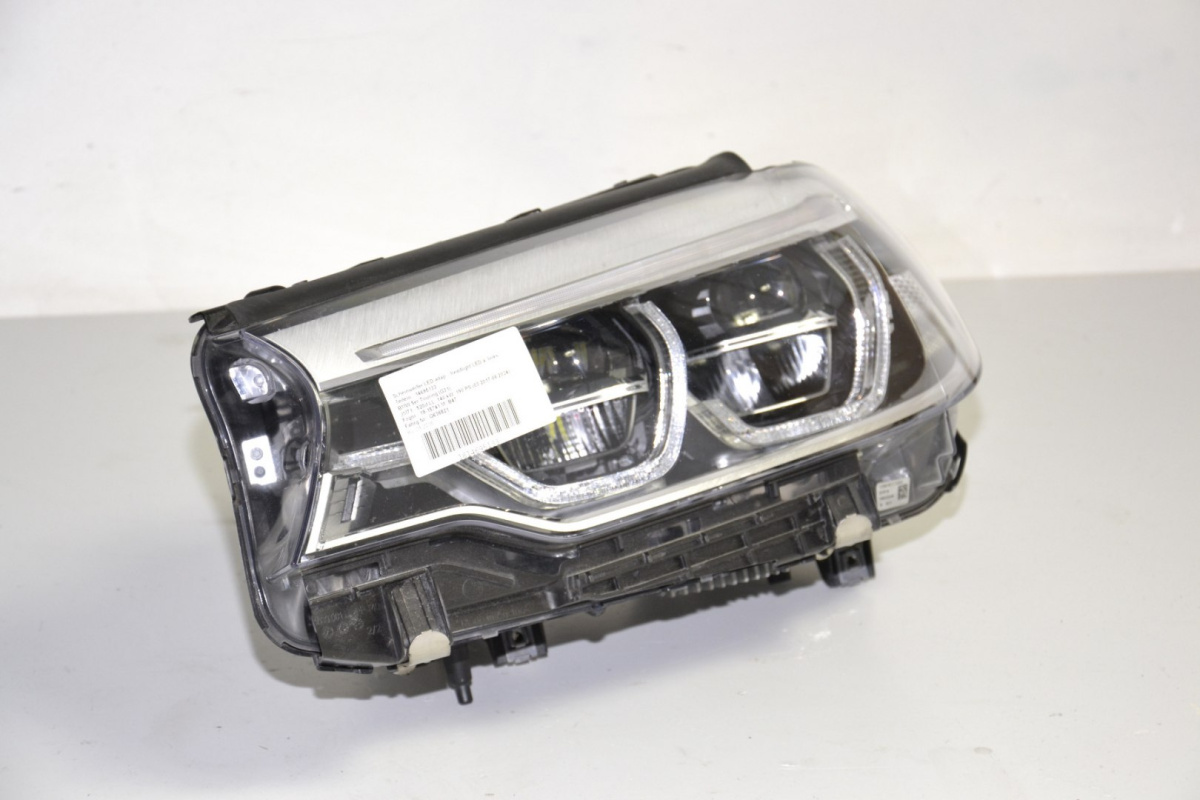 BMW 5 G30 G31 F90 lampa lampy przód Adaptive LED BMW 5 G30 G31 F90 lampa lampy przód Adaptive LED