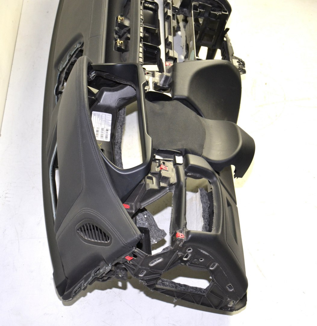 BMW X6 F16 deska konsola kokpit skóra Head Up