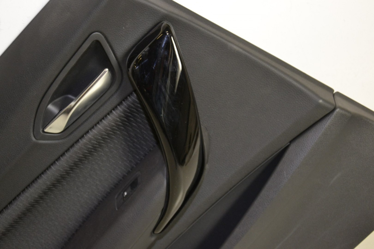 BMW 1 F20 tapicerka boczek drzwi lewy tył