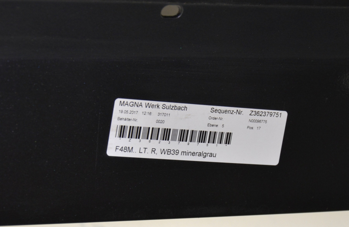 BMW X1 F48 próg listwa progowa M Pakiet B39 BMW X1 F48 próg listwa progowa M Pakiet B39