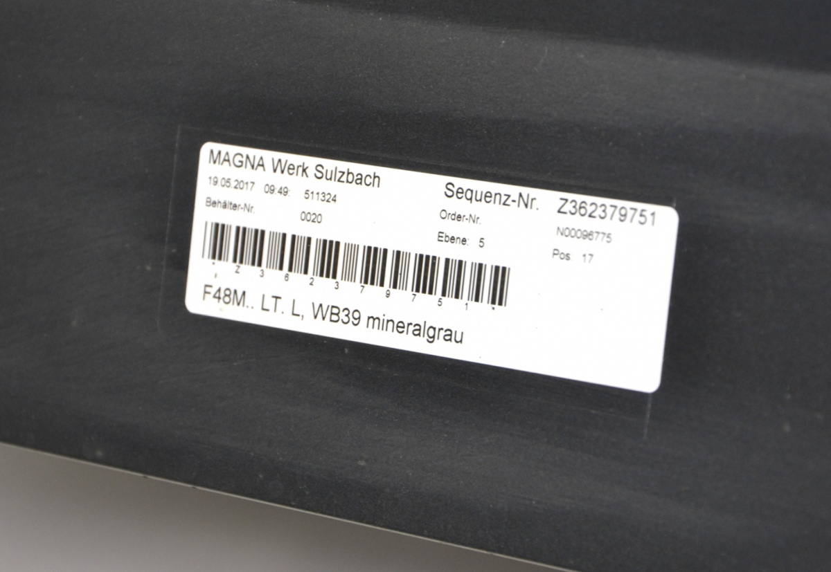 BMW X1 F48 próg listwa progowa M Pakiet B39 BMW X1 F48 próg listwa progowa M Pakiet B39