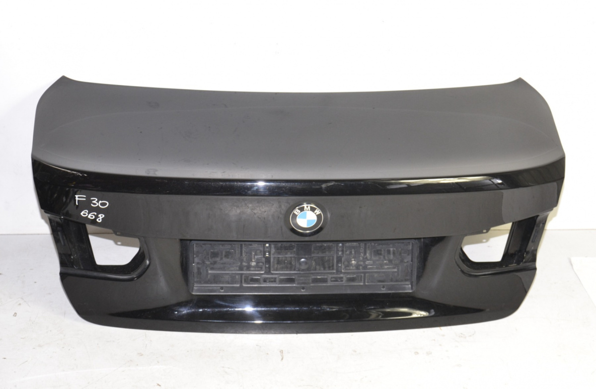 BMW F30 F80 F35 klapa pokrywa bagażnika kolor 475 BMW F30 F80 F35 klapa pokrywa bagażnika kolor 475