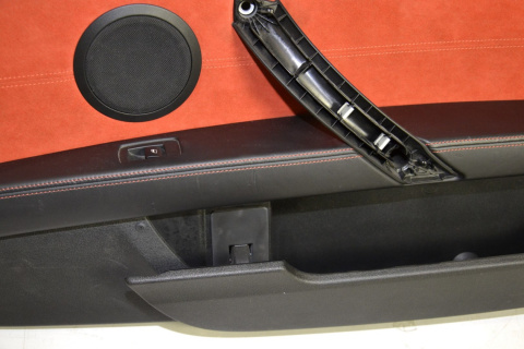 BMW Z4 E89 tapicerka boczek drzwi prawy BMW Z4 E89 tapicerka boczek drzwi prawy