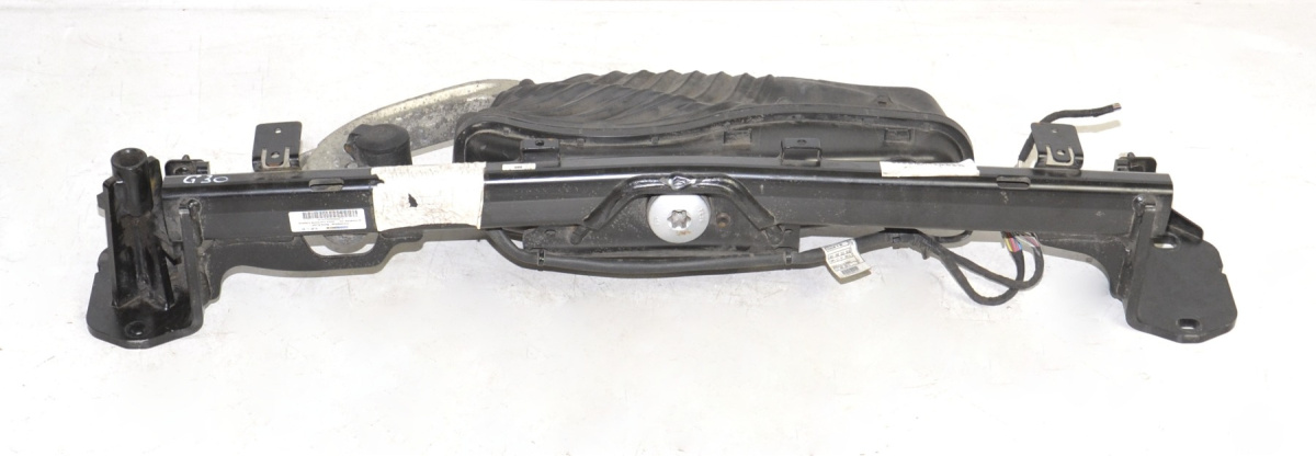 BMW 5 G30 G31 set trailer tow hitch electr. pivoting BMW 5 G30 G31 set trailer tow hitch electr. pivoting
