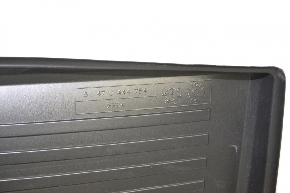 BMW E70 fitted luggage compartment mat 0444754 BMW E70 fitted luggage compartment mat 0444754