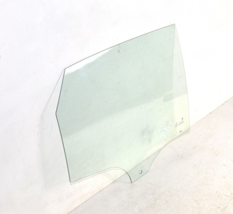 BMW 2 F45 door window rear right 7296394 BMW 2 F45 door window rear right 7296394