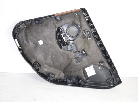 BMW 2 F45 F46 tapicerka boczek drzwi tył prawy BMW 2 F45 F46 tapicerka boczek drzwi tył prawy