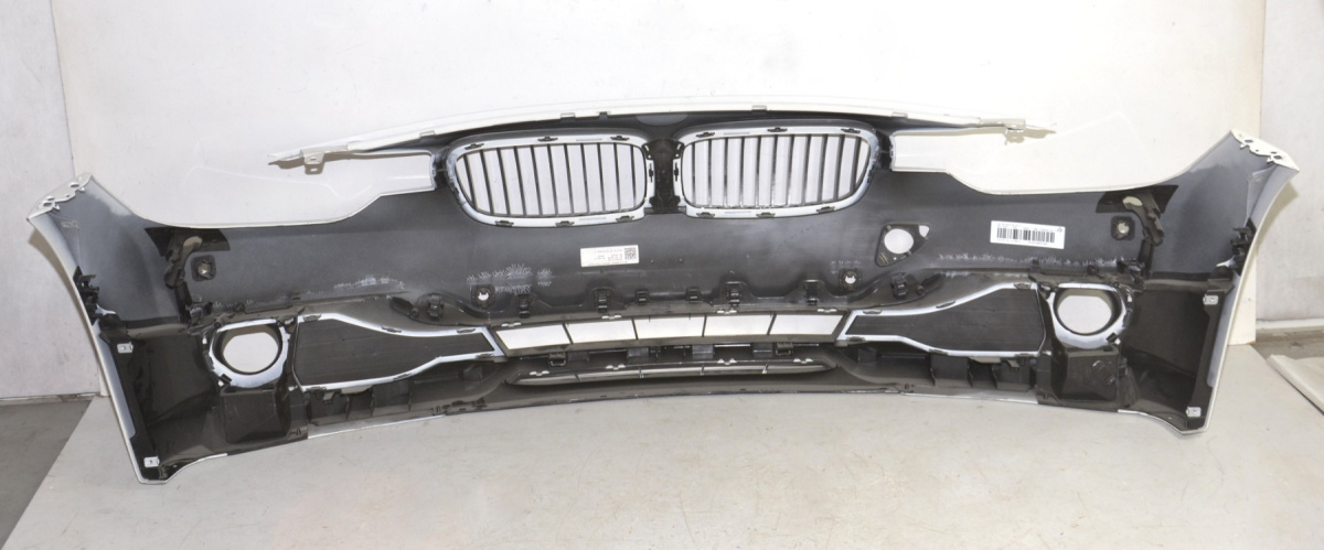 BMW 3 F30 F31 bumper panel lines painted front color A96 BMW 3 F30 F31 bumper panel lines painted front color A96