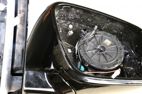 BMW 2 F45 exterior mirror with auto dip C09 7415798 BMW 2 F45 exterior mirror with auto dip C09 7415798