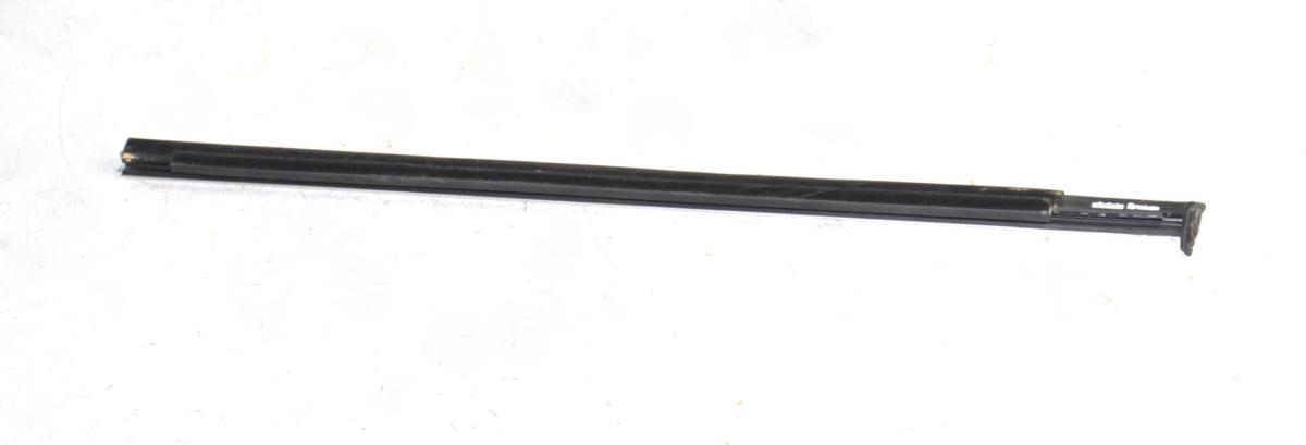 BMW 7 G11 G12 outer weatherstrip left 7437863 BMW 7 G11 G12 outer weatherstrip left 7437863
