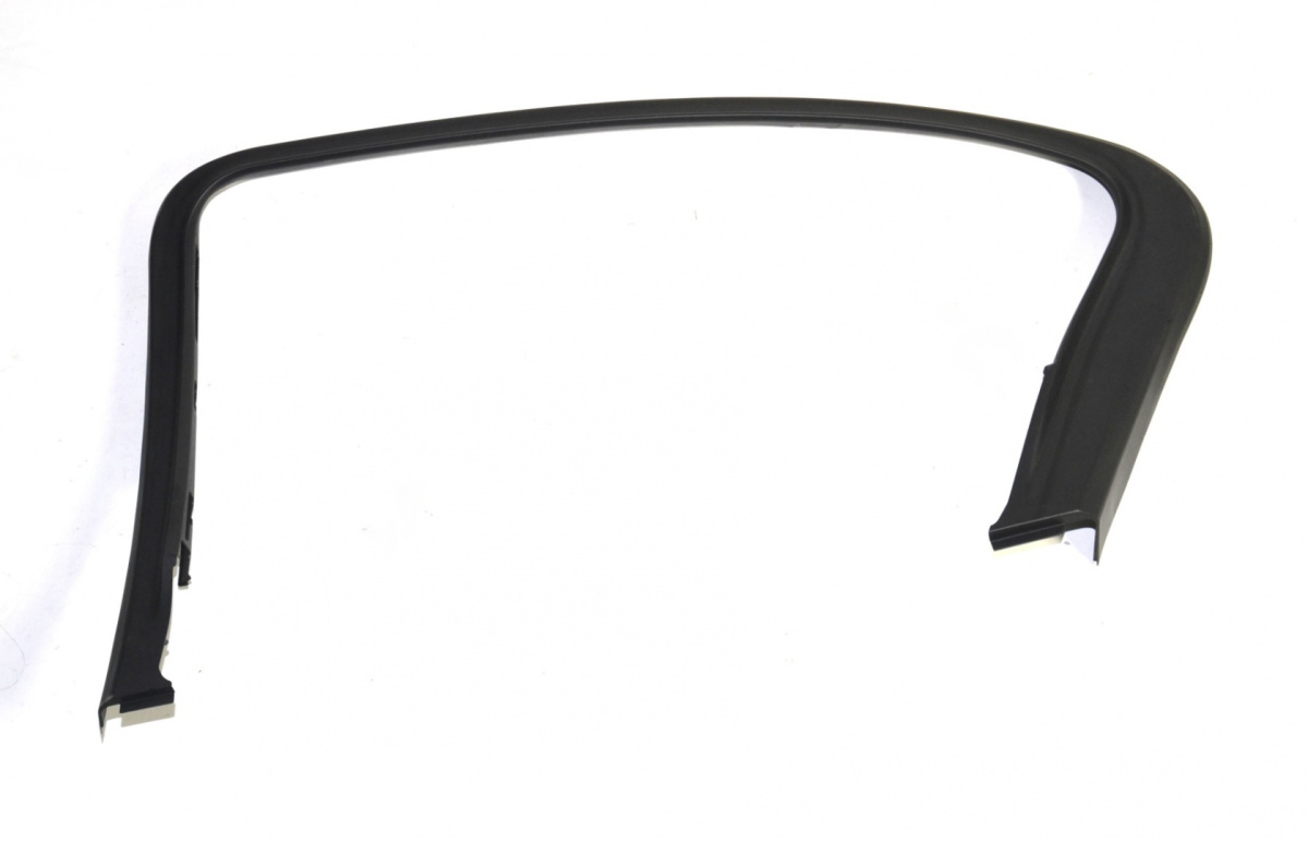 BMW G11 G12 cover window frame door front left 7458441 BMW G11 G12 cover window frame door front left 7458441