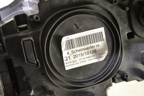 BMW 2 F45 F46 headlight with LED technology right 7402564 BMW 2 F45 F46 headlight with LED technology right 7402564