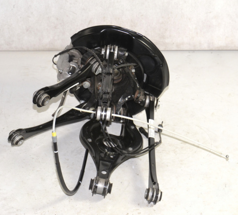 BMW 3 F30 F31 wheel carrier rear right 6792524 BMW 3 F30 F31 wheel carrier rear right 6792524