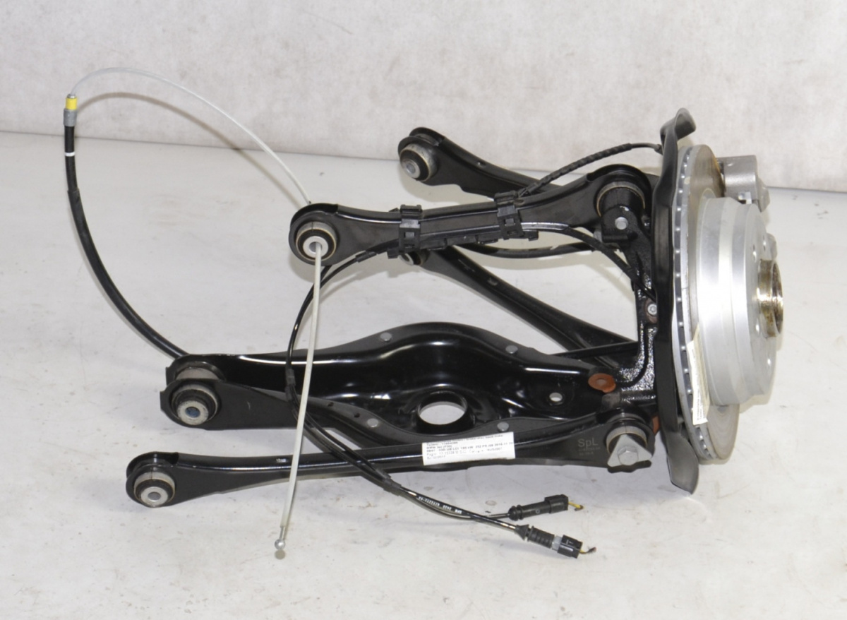 BMW 3 F30 F31 wheel carrier rear right 6792524 BMW 3 F30 F31 wheel carrier rear right 6792524