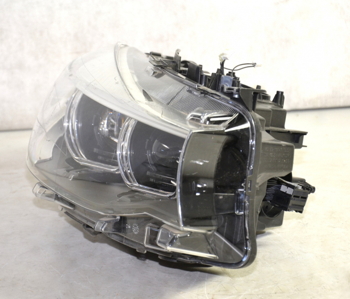 BMW 3 F34 GT LCI headlight right LED RHD 7470438 BMW 3 F34 GT LCI headlight right LED RHD 7470438