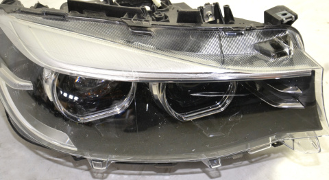 BMW 3 F34 GT LCI lampa prawa przód LED BMW 3 F34 GT LCI lampa prawa przód LED