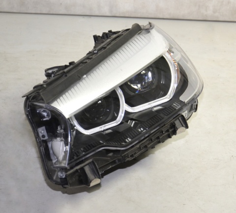 BMW 5 G30 G31 F90 headlight left LED USA 7439191 BMW 5 G30 G31 F90 headlight left LED USA 7439191