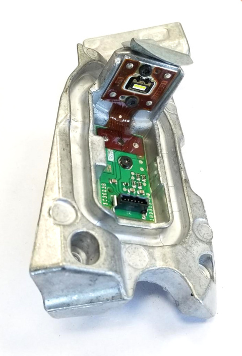 BMW F07 F10 LED module cornering light right 7352478 BMW F07 F10 LED module cornering light right 7352478