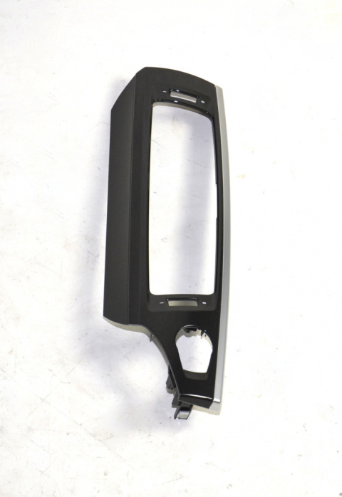 BMW F25 F26 listwa ozdobna deski 9257224 BMW F25 F26 listwa ozdobna deski 9257224