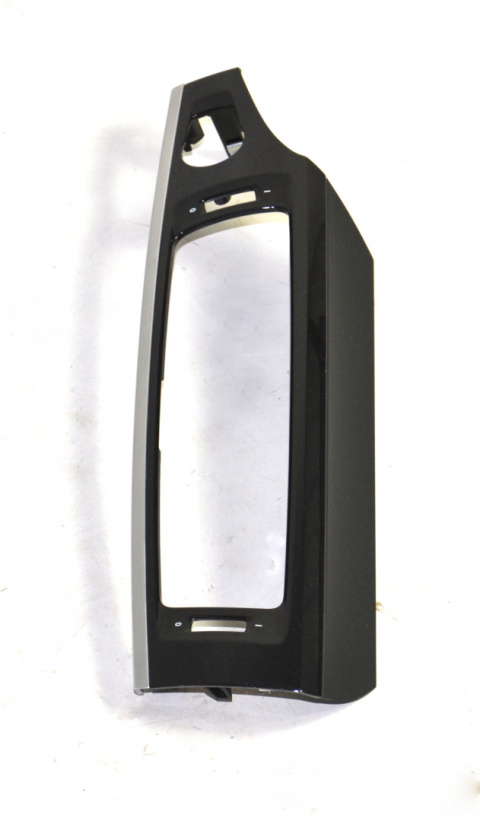 BMW F25 F26 listwa ozdobna deski 9257224 BMW F25 F26 listwa ozdobna deski 9257224