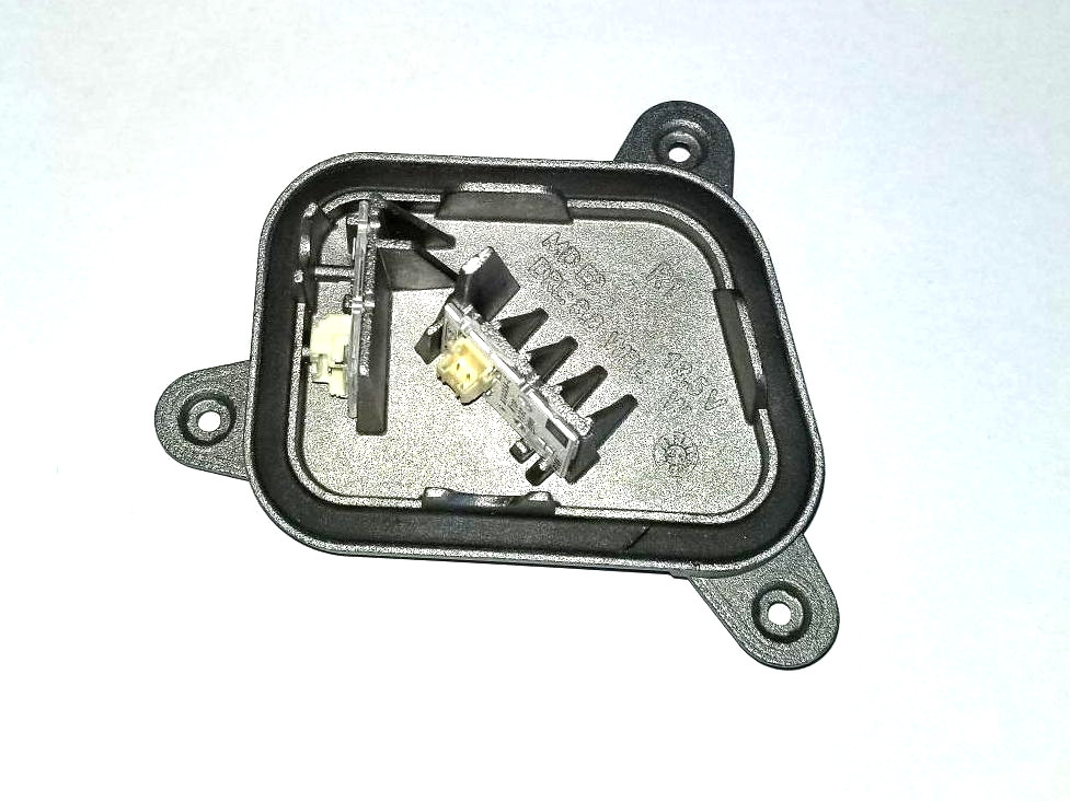 BMW F34 LED module daytime driving lights right 7470426 BMW F34 LED module daytime driving lights right 7470426