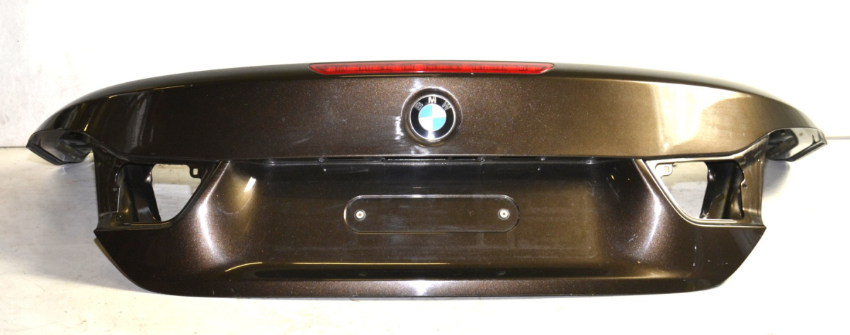 BMW 4 F33 M4 F83 klapa bagażnika tylna kolor 300
