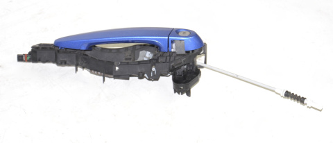 BMW F32 F33 carrier outside door handle front right 475 BMW F32 F33 carrier outside door handle front right 475