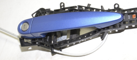 BMW F32 F33 carrier outside door handle front right 475 BMW F32 F33 carrier outside door handle front right 475
