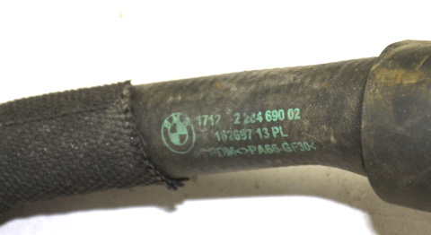 BMW F80 F82 F83 wąż przewód wody 2284690 BMW F80 F82 F83 wąż przewód wody 2284690