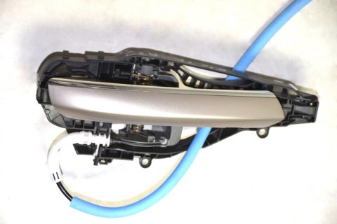 BMW 5 F10 6 F12 F06 grab handlepaint left 7231933 BMW 5 F10 6 F12 F06 grab handlepaint left 7231933